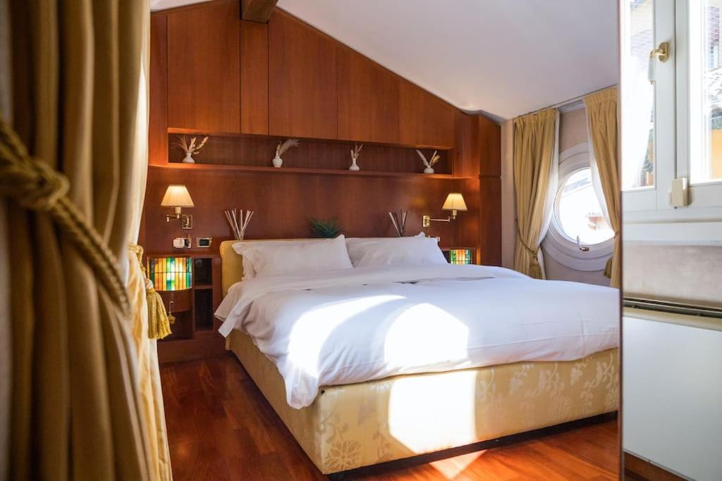 Апартаменты Carbonesi Luxury - Centro Storico Болонья Экстерьер фото
